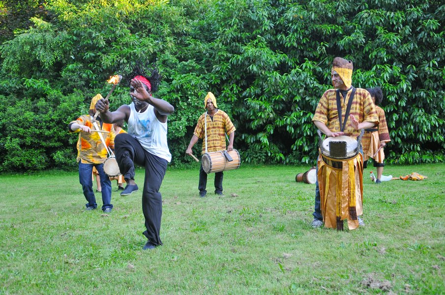 Evry Daily Photo - Cie Afrodite - Fete Mille et une Lumieres 055.jpg